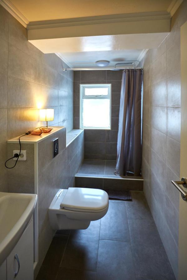 Hallgrims Guesthouse 雷克雅維克 外观 照片
